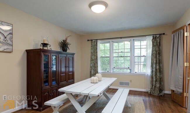 Building Photo - 240 Segrest Cir