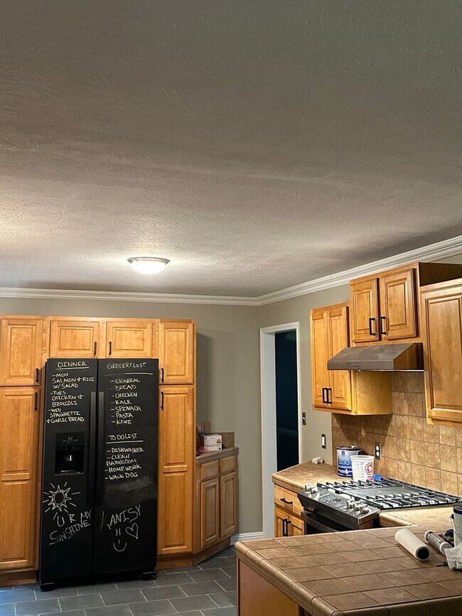 Building Photo - 11 Mountian Brook Rd.