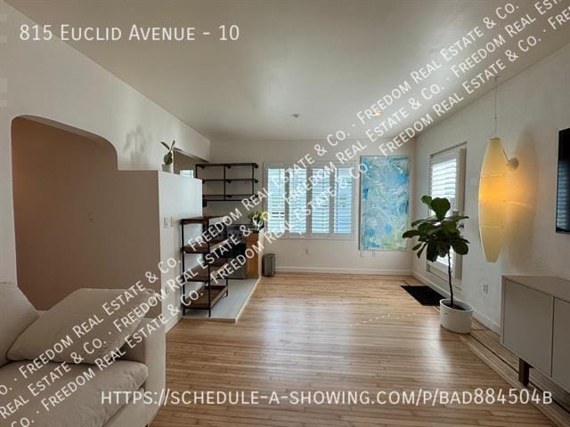 Building Photo - 815 Euclid Ave