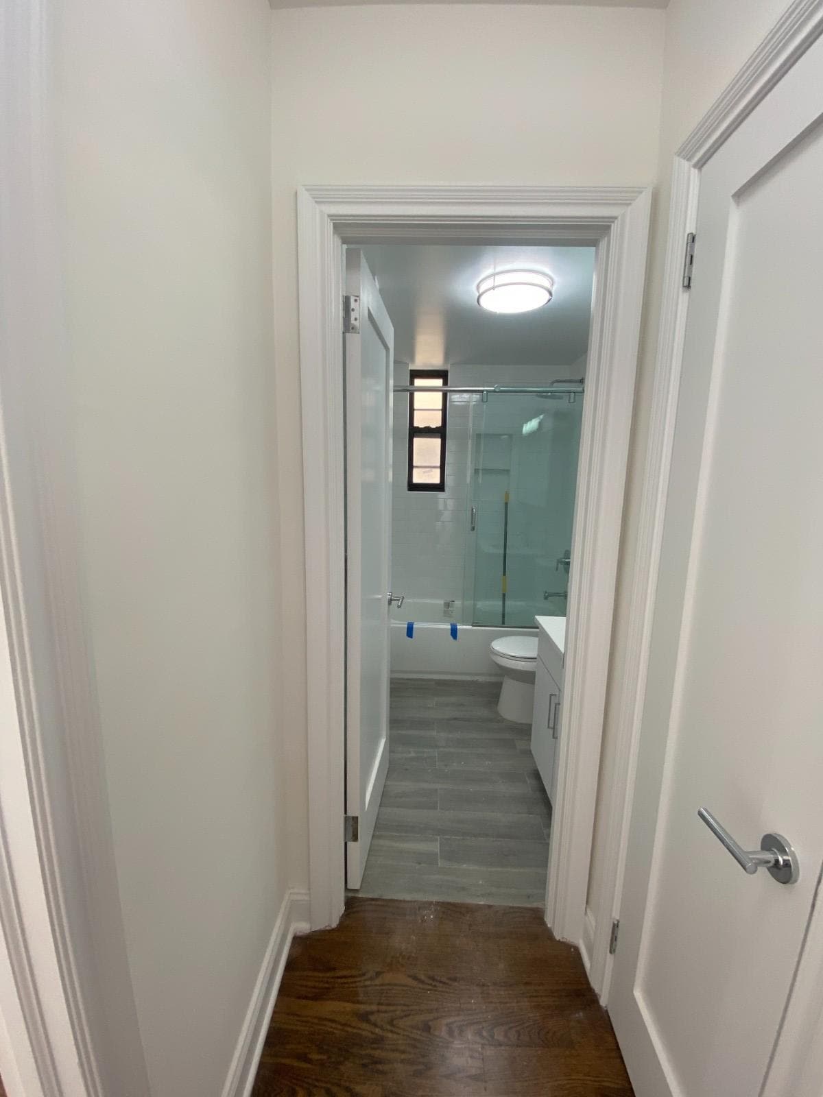 Building Photo - 25 W 68th St