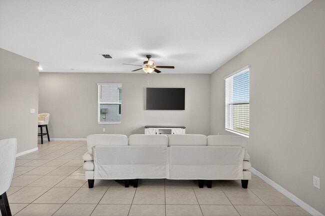 Building Photo - 4BR For Rent - Riverview