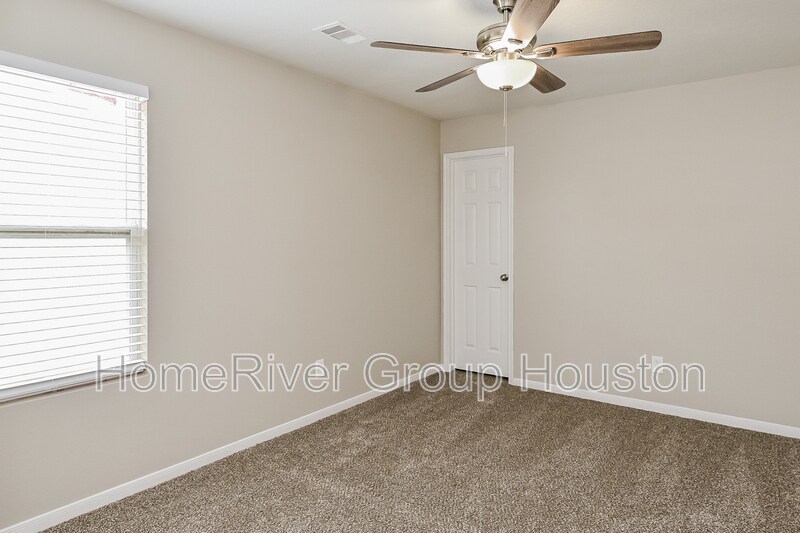 Building Photo - 1843 Macondray Dr