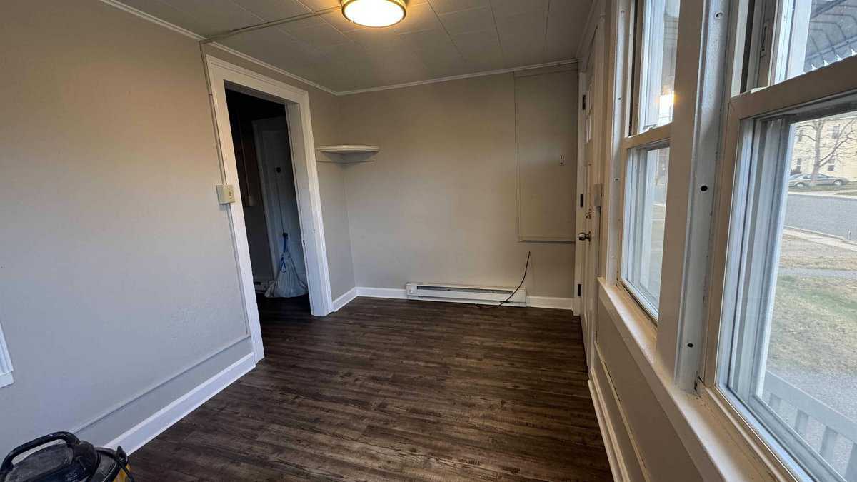 Building Photo - 8 Prospect St