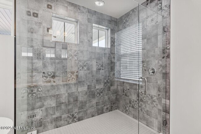 Building Photo - 475 Marquesa Cir