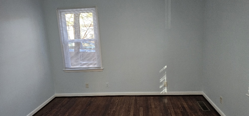 Master bedroom - 2701 Patrick Rd