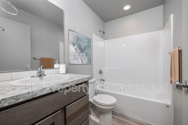 Building Photo - 312 Dawson Ln