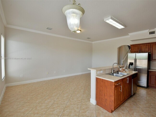 Building Photo - 8940 SW 228th Ln