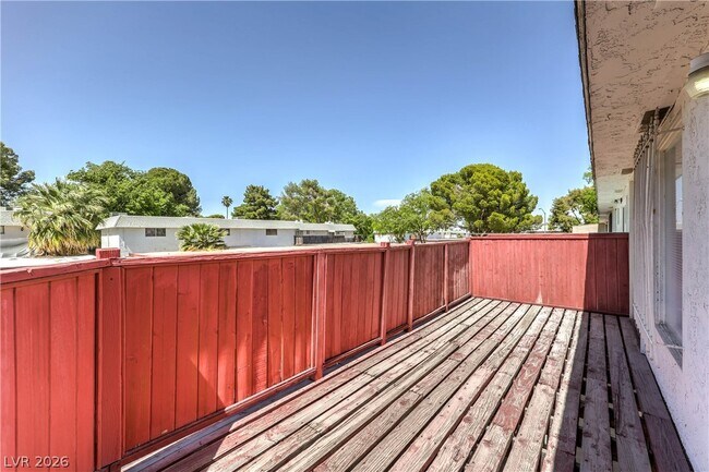 Building Photo - 343 Greenbriar Townhouse Way