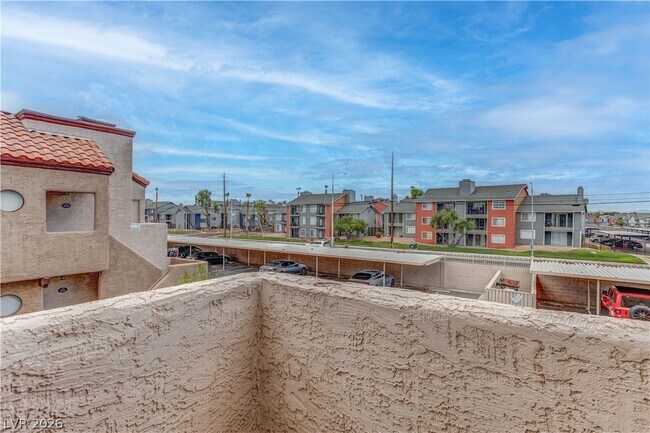 Building Photo - 2975 Juniper Hills Blvd