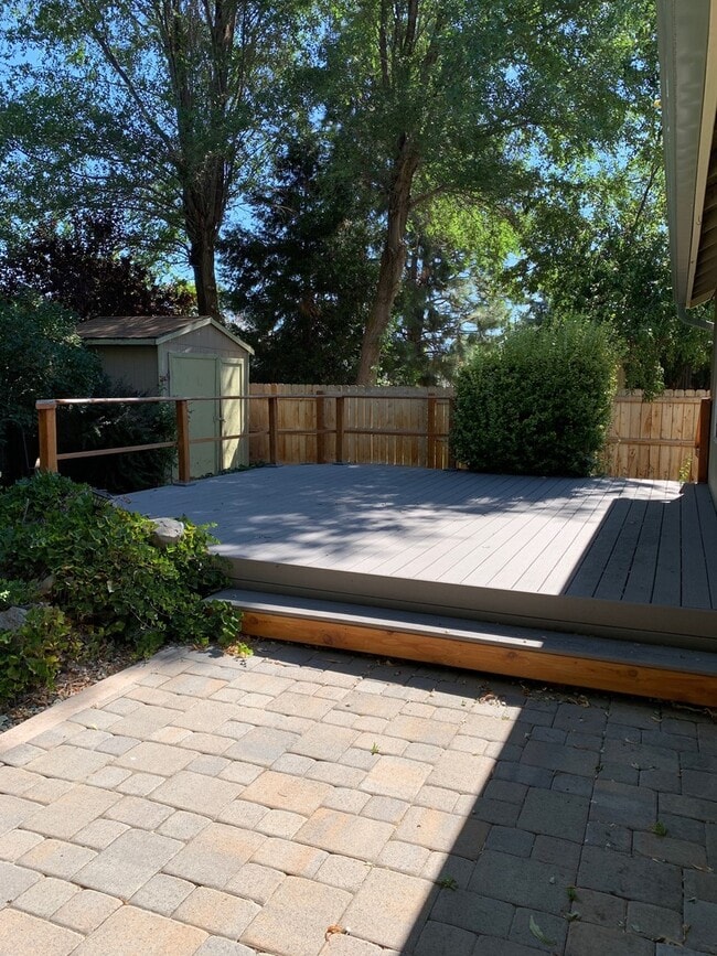 Building Photo - 3 bedroom 2 bathroom Home - Ferndale Subdivision - South Suburbs