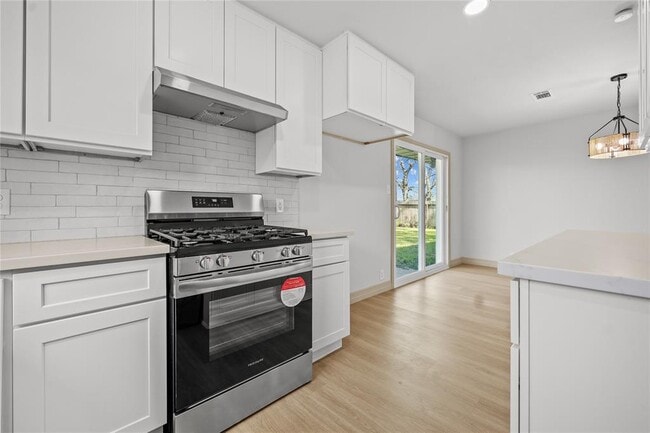 Building Photo - 4022 Marlborough Dr