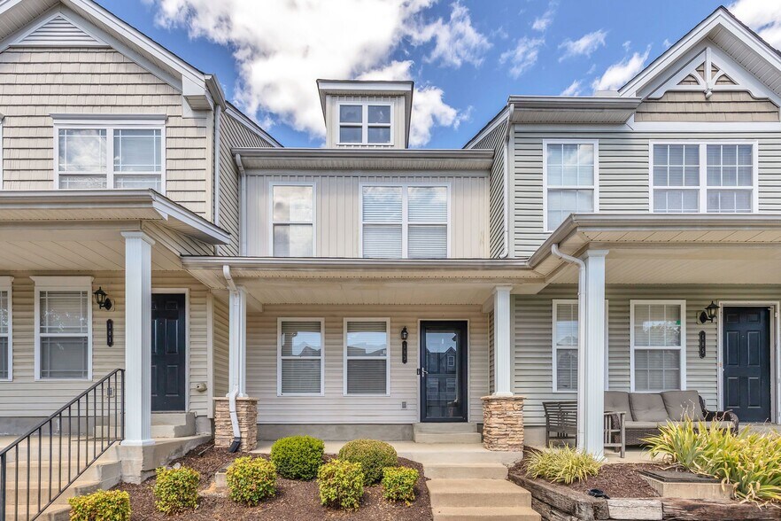 Primary Photo - 1382 Rural Hill Rd