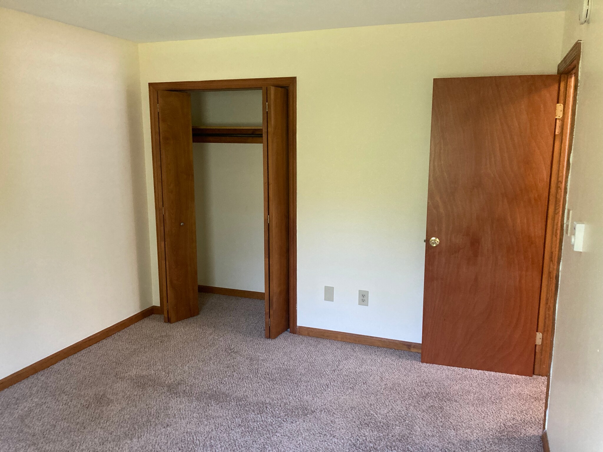 Bedroom - 3121 Shellers Bend Rd