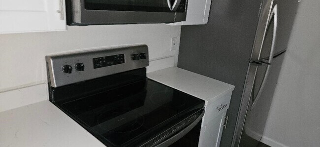 Building Photo - 7900 N Stadium Dr