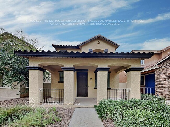 Building Photo - 114 E Palomino Dr
