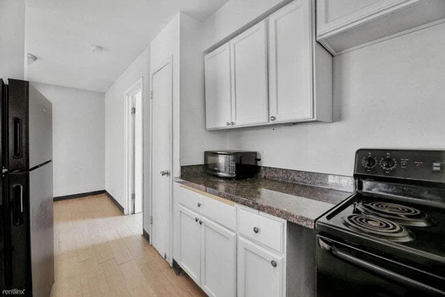 Primary Photo - 26 Farrell St