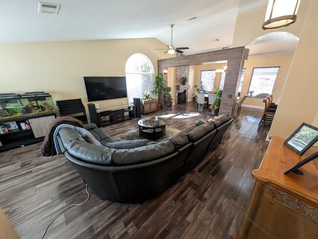 Building Photo - 7435 Falcon Rock Dr