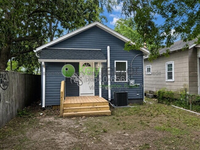 Building Photo - 4909 Killam Ave
