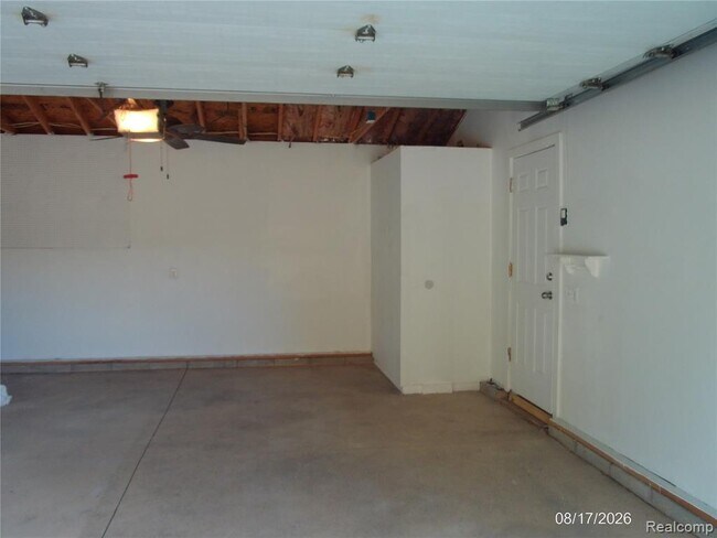 Building Photo - 26445 Colgate St