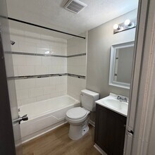 Building Photo - 9030 S Eldorado Dr