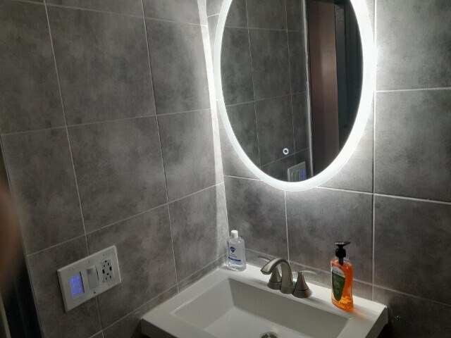 Shared bathroom #2 - 1136 NW 47th Ter
