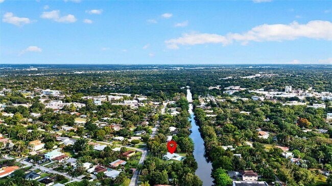 Building Photo - 11665 W Biscayne Canal Rd