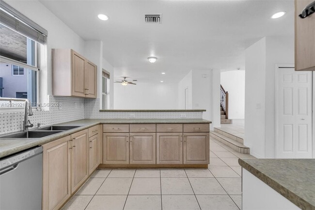 Building Photo - 5175 NW 108th Pl