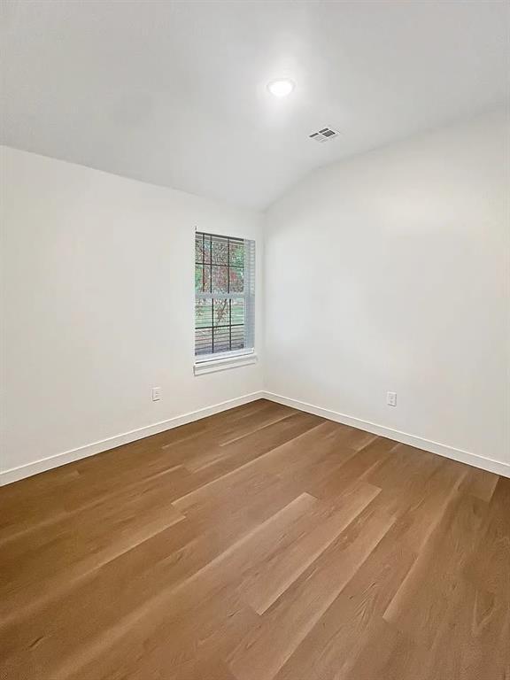 Building Photo - 2106 Charles Whitlow Ave