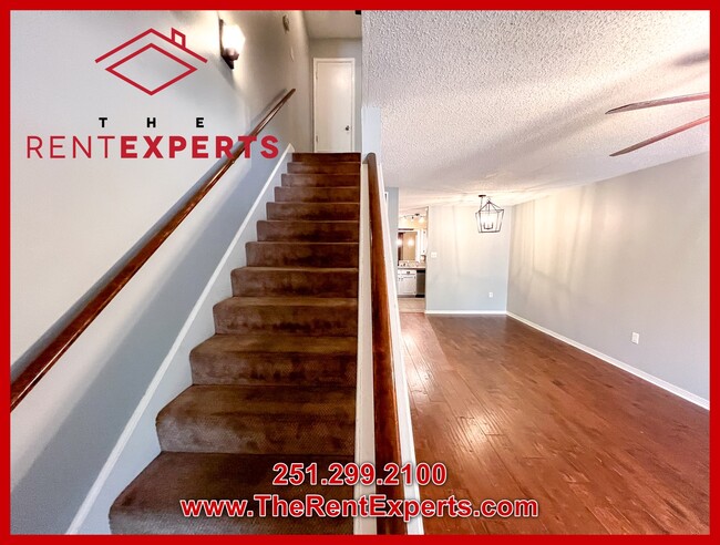 Building Photo - 953 Dickenson Ave