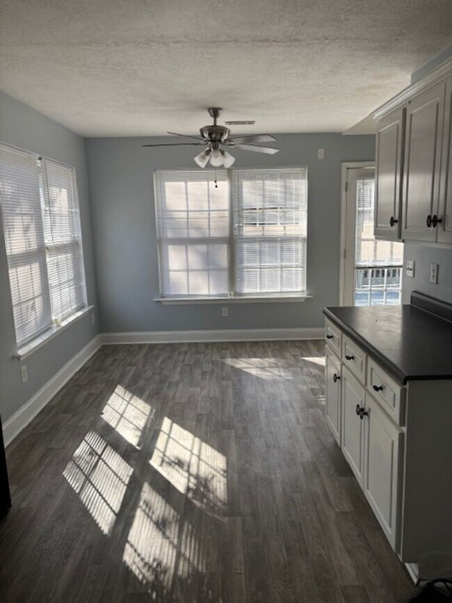 Building Photo - Spacious 4BR North Augusta Rental – Move-I...