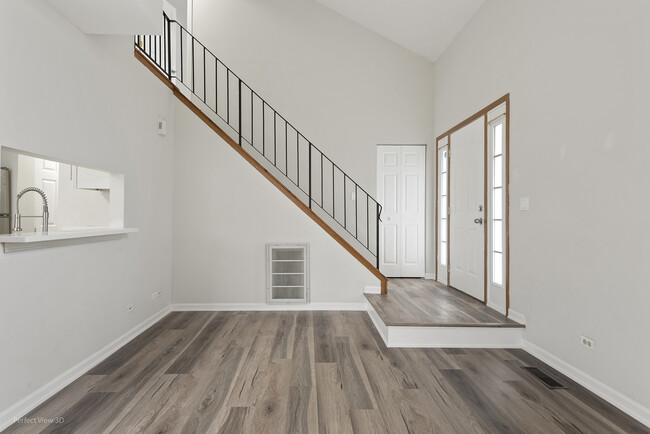 Building Photo - 231 Ivy Ct