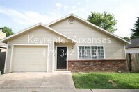Building Photo - Great location! Amazing home in Fayetteville!