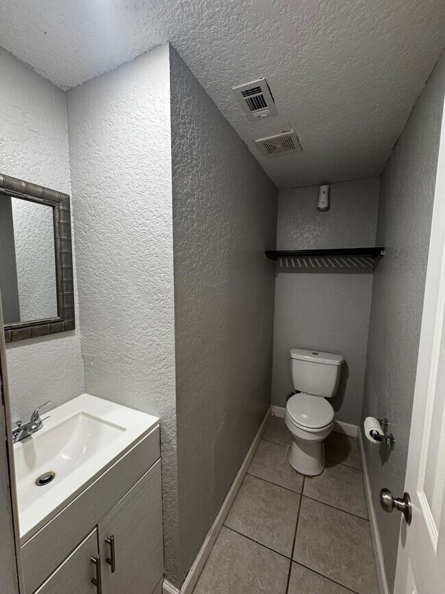 Building Photo - 8390 SW 101st Place Rd