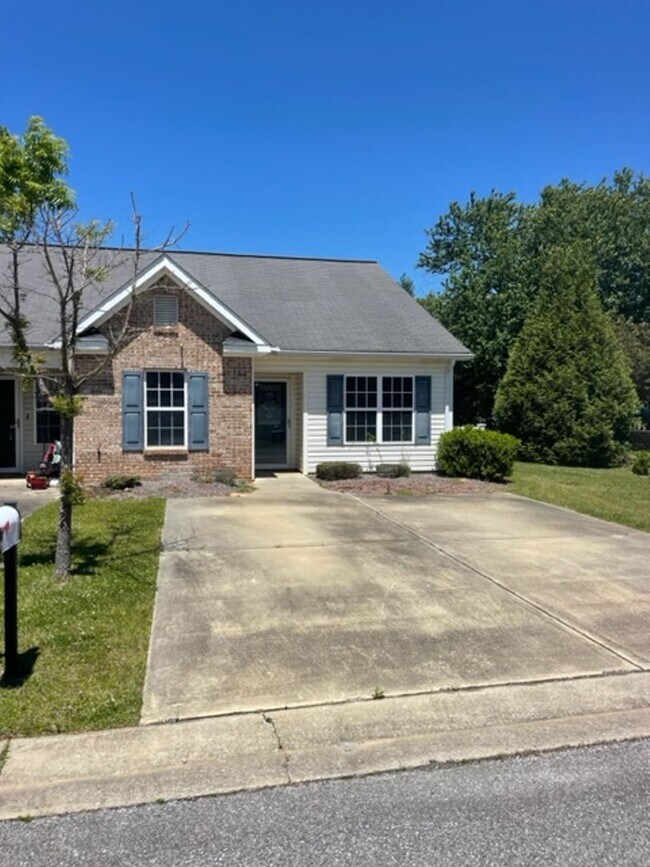 Primary Photo - Cobblestone Trace- Oxford's Premier 55+ Community