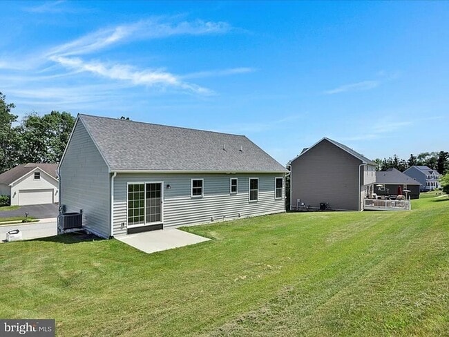 Building Photo - Brand New 3 Bed 3 Bath Single Family Home ...