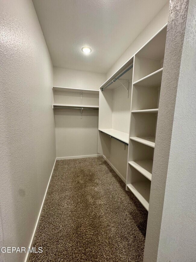 Building Photo - 12725 Don Norte St