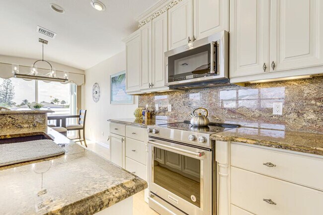 Building Photo - 1333 Nettles Blvd