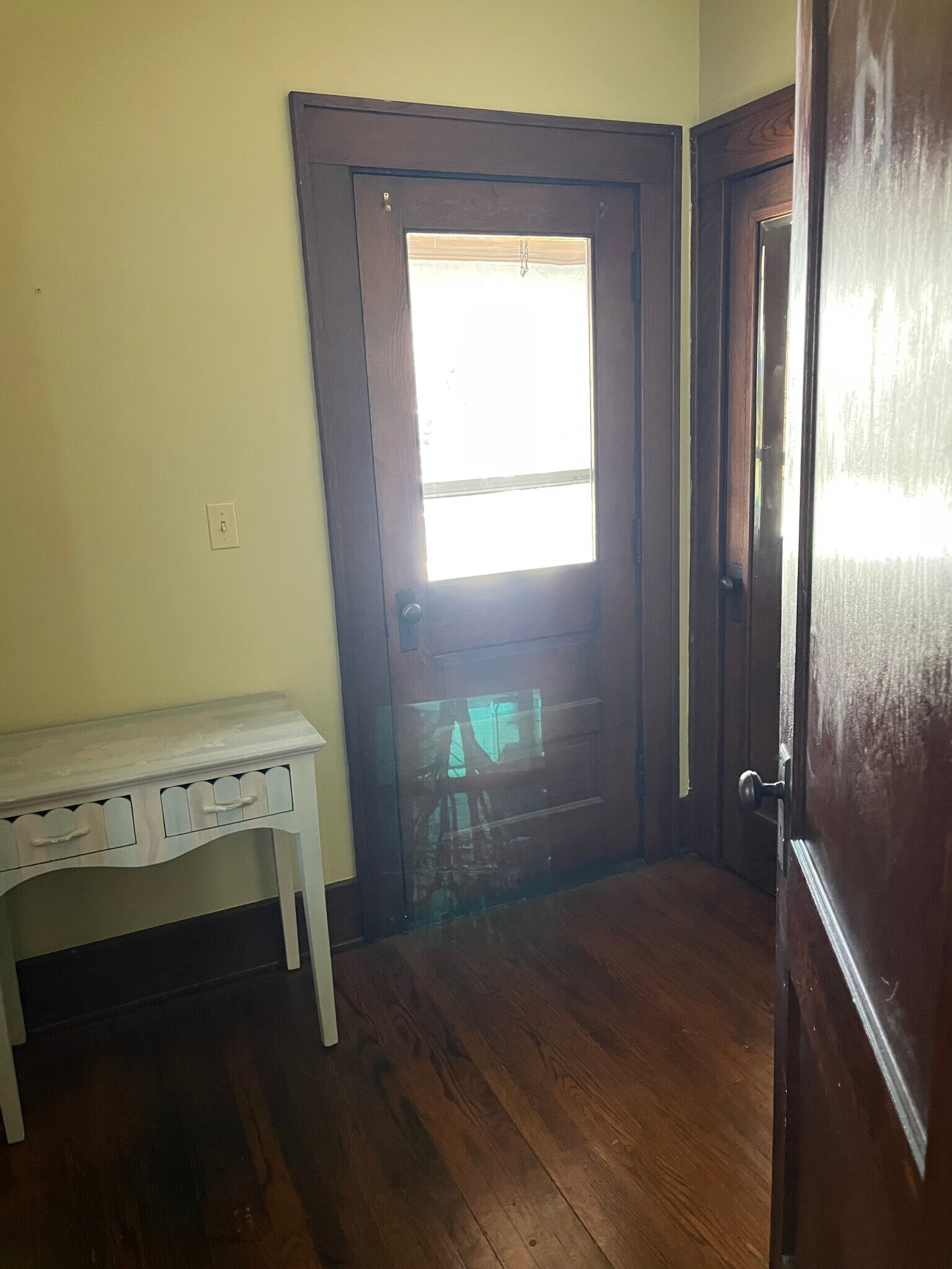 Door to front porch - 719 W 2nd St