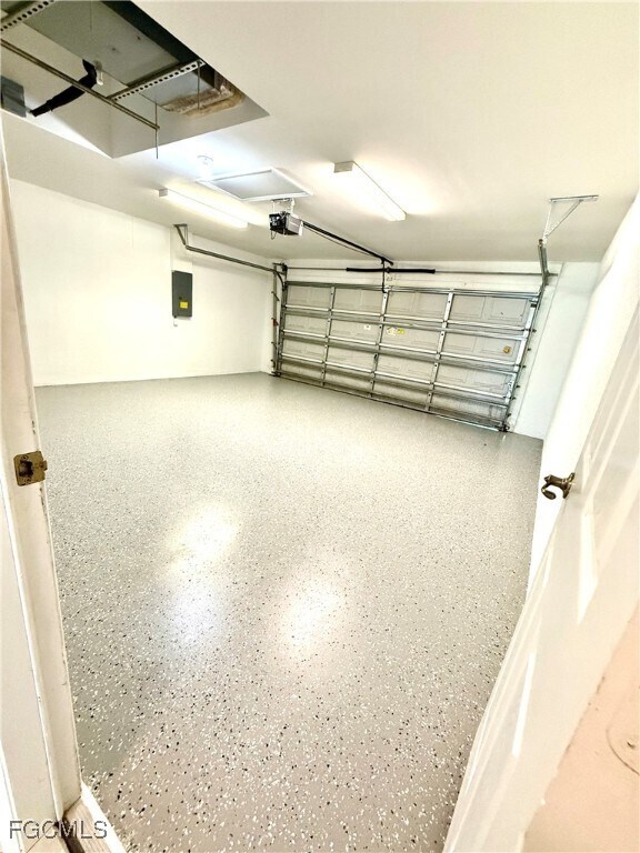 Building Photo - 2911 40th St SW