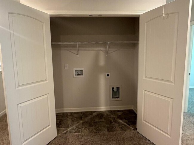 Building Photo - 3101 Greyton Dr