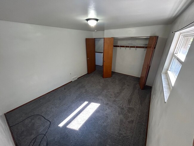 Building Photo - Arnold1313-1315