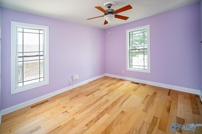 Building Photo - 26105 Apple Orchard Ln