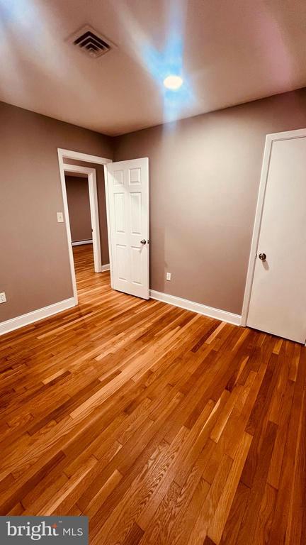 Building Photo - 14303 Chesterfield Dr