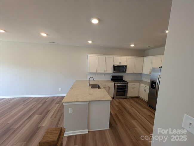 Building Photo - 3433 Glenn Hope Wy