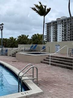 Building Photo - 3020 NE 32nd Ave