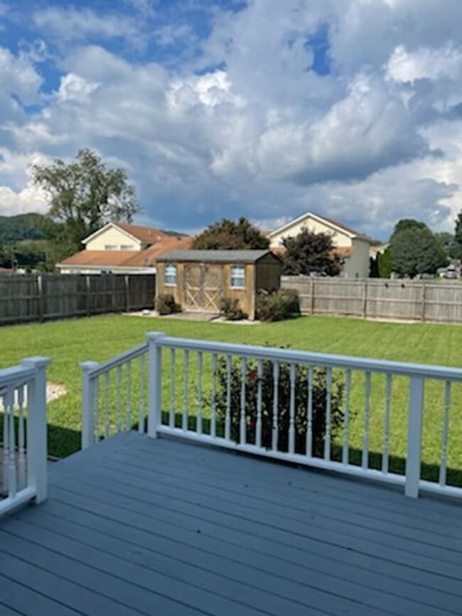 Building Photo - Immaculate Three Bedroom Two and Half Two-Story Charmer