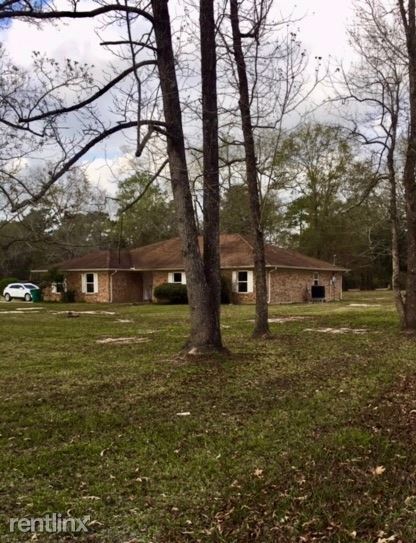 Primary Photo - 3 br, 2 bath House - 13590 Rolling Hills Dr