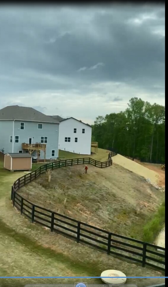 Building Photo - 201 Valimar Dr