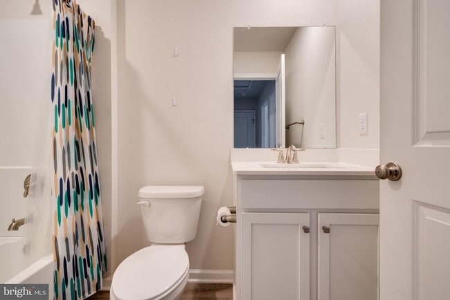 Building Photo - 69 Nelsons Wy