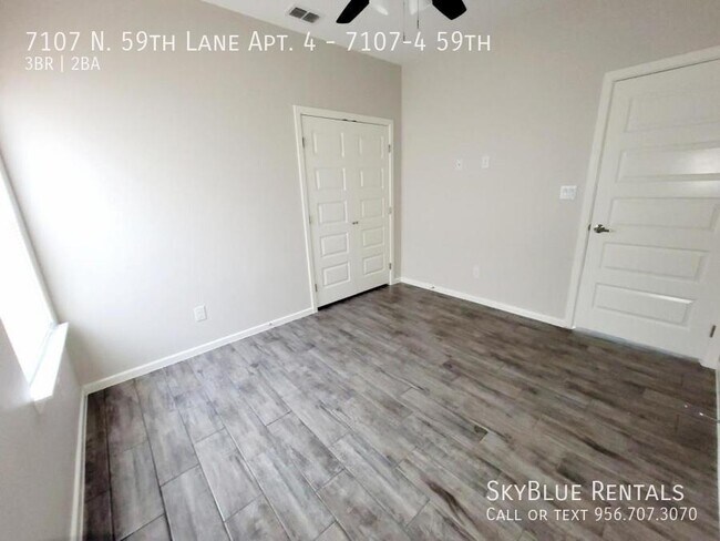 Building Photo - 7107 N 59th Ln